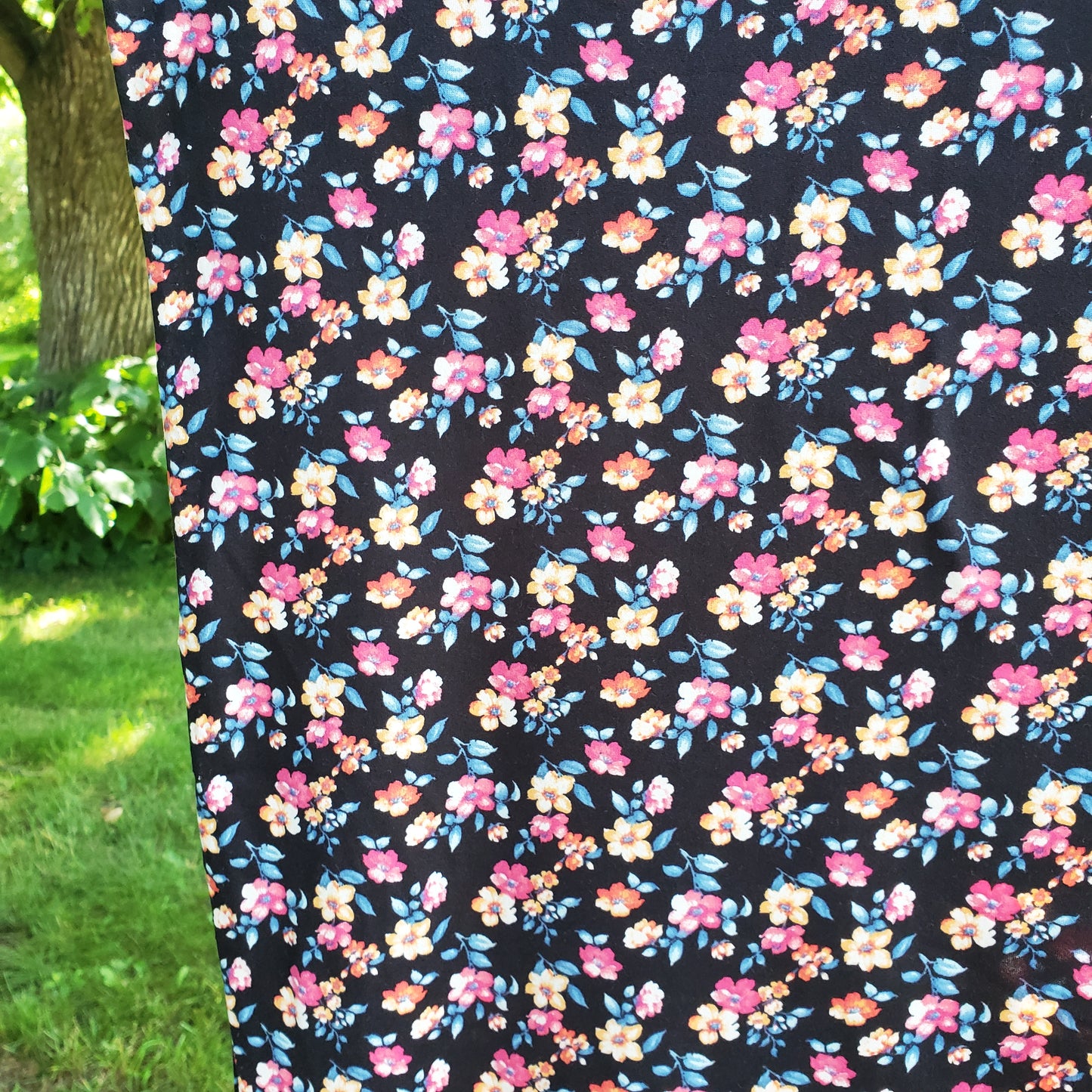 Pink/Black Ditsy Floral