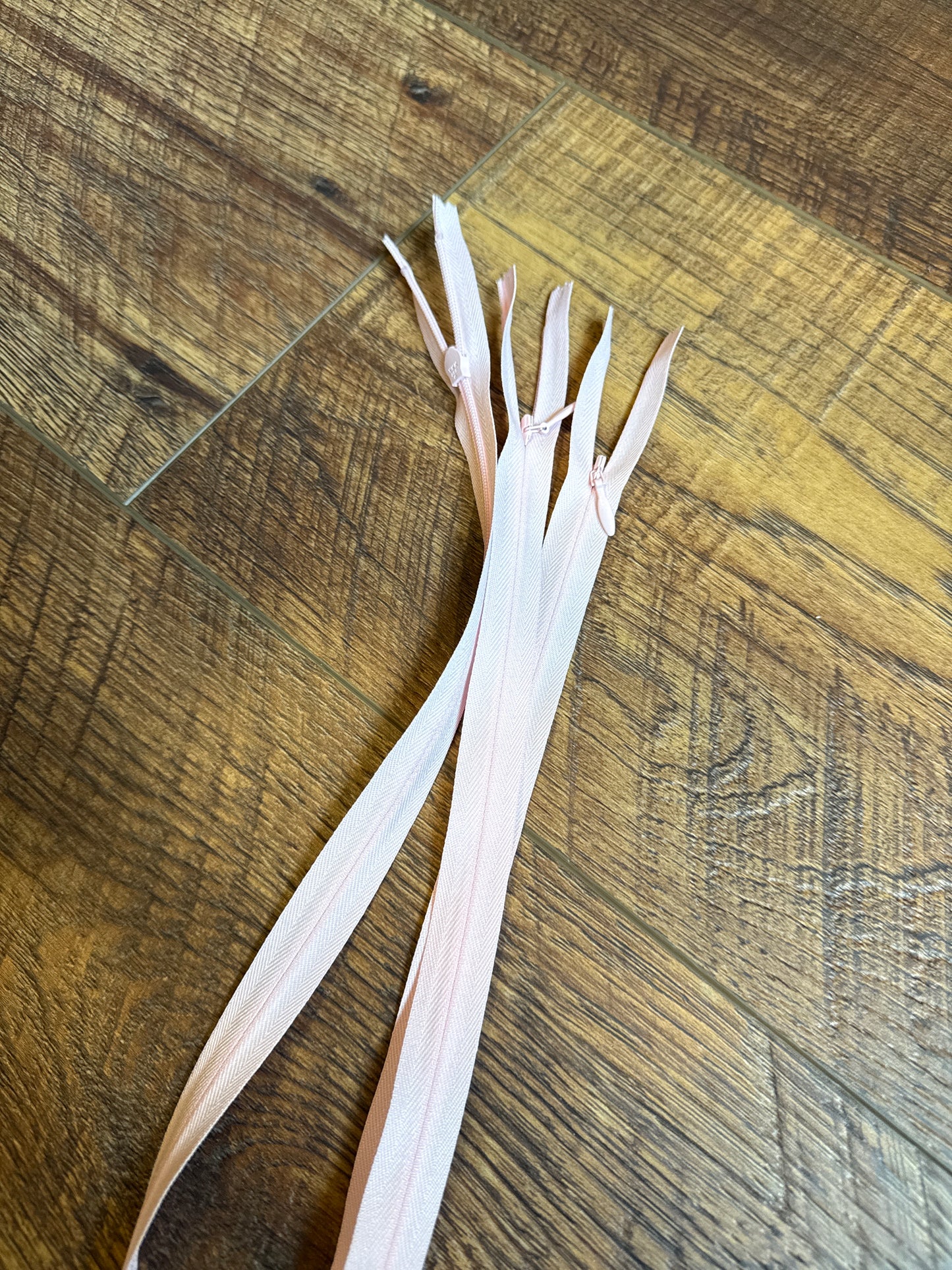 Light pink invisible 22” zipper