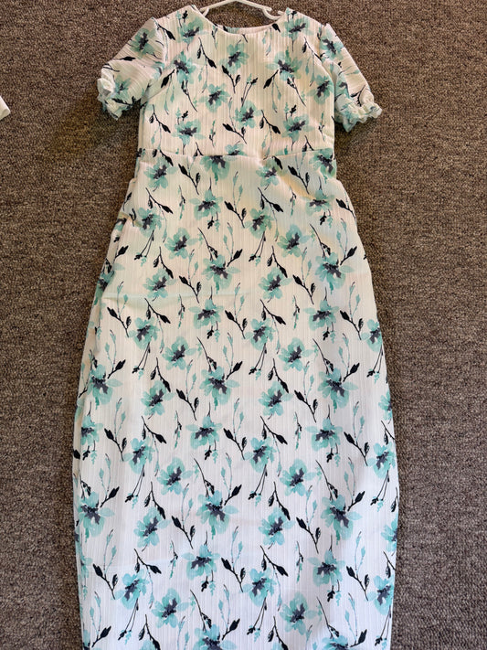 Mint Raine polyester size 8
