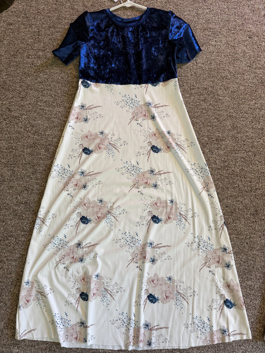 Royal Velvet size 8