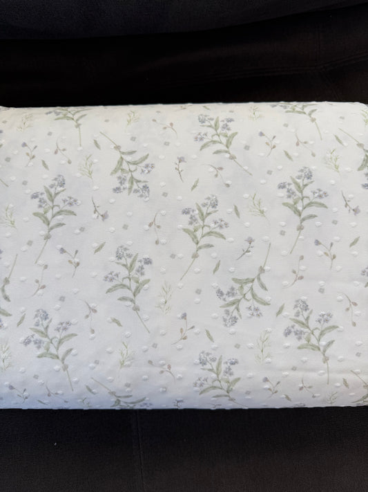 Heirloom Sprays Swiss Dot